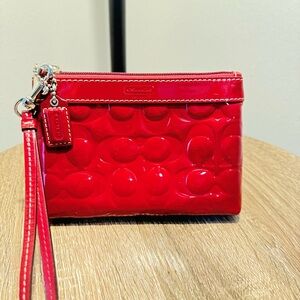 Coach corner zip Red Leather